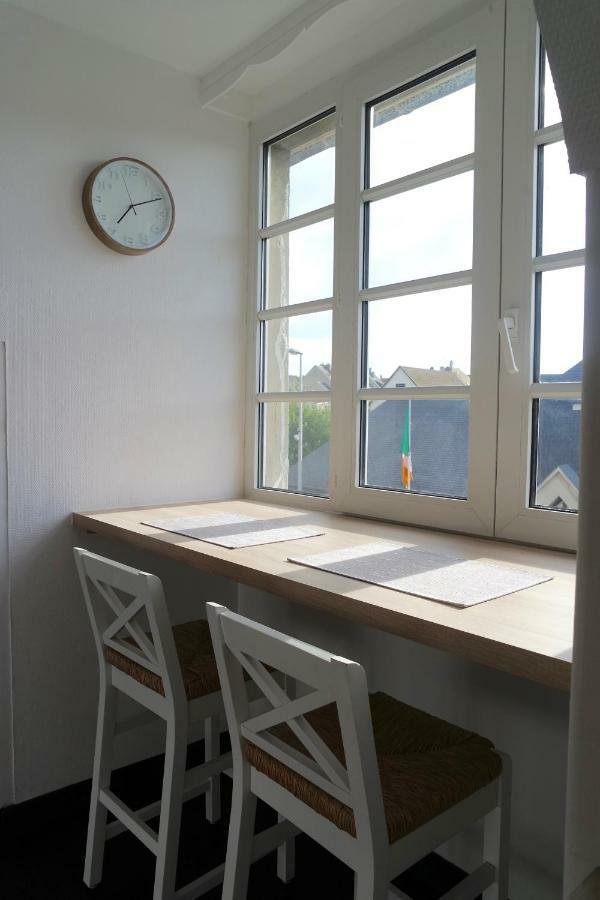Appartement Cosy Bord De Mer Port-en-Bessin-Huppain Exterior foto