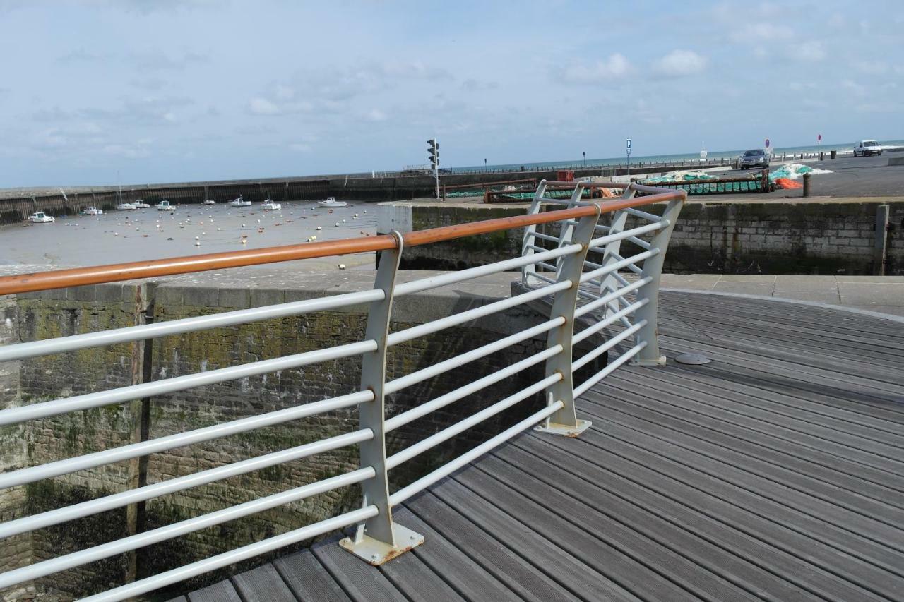 Appartement Cosy Bord De Mer Port-en-Bessin-Huppain Exterior foto